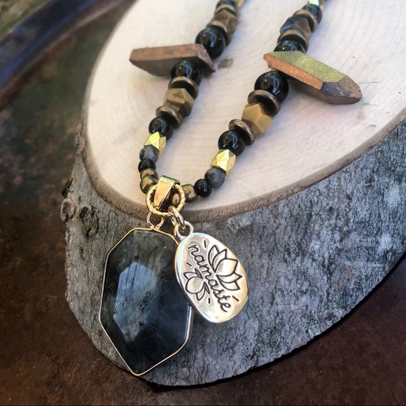 Labradorite Namaste Necklace - Picture 3 of 4
